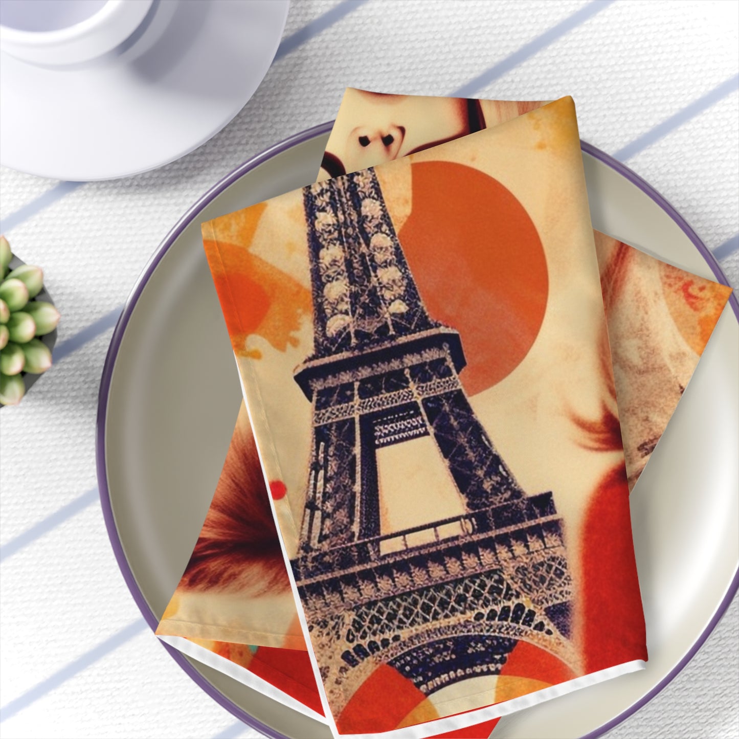 TOUR EIFFEL Serviette Napkin set (4), French, Couture, Pop Art, Travel, Fashion, Cuisine, Cook, Chef, Tableware, deluxe, must have gift item